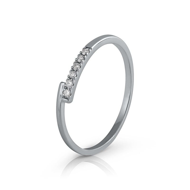 25031159100 Anillo oro blanco de 18 Quilates y diamantes.