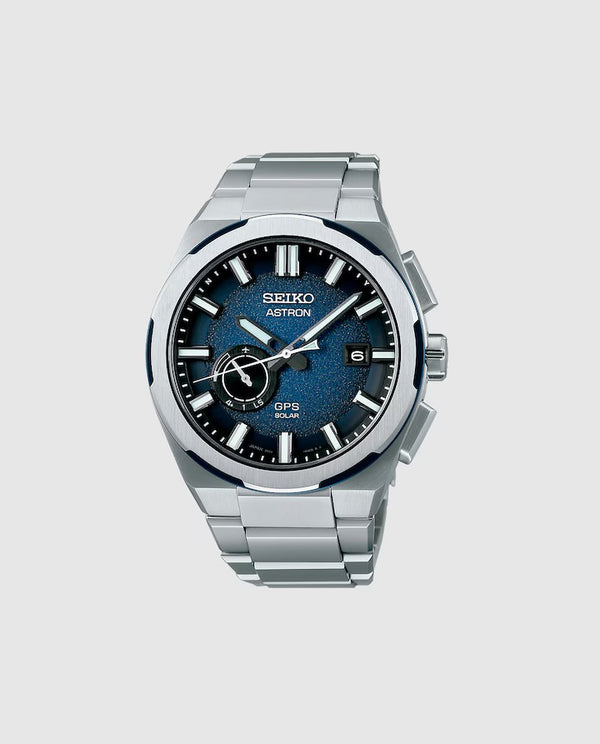 Reloj de hombre astron ssj023j1 de titanio y correa plateada